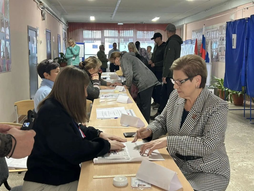 Выборы депутатов в Губернскую думу и Государственную думу РФ стартовали в Самарской области Выборы депутатов в Губернскую думу и Государственную думу РФ стартовали в Самарской области