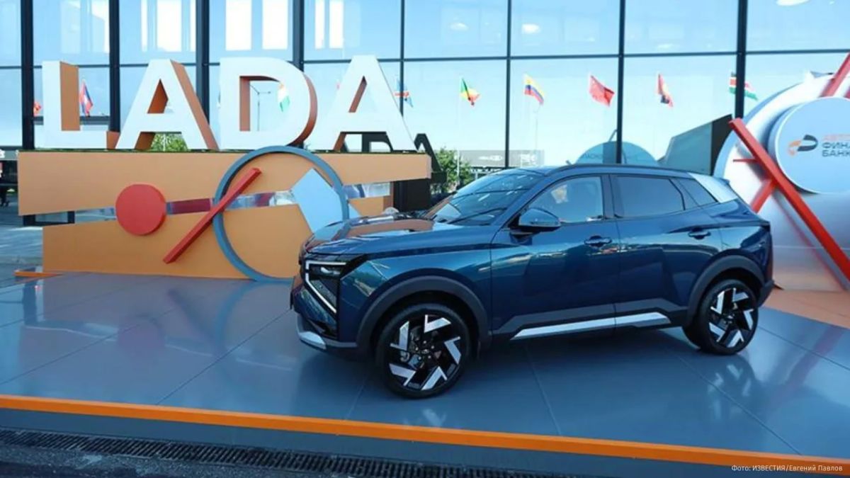 Стартовало серийное производство кроссовера Lada Azimut на заводе "АвтоВАЗ" в Тольятти