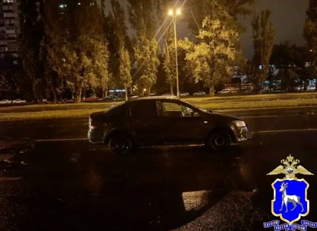 В Тольятти водитель Volkswagen Polo сбил пешехода на нерегулируемом переходе