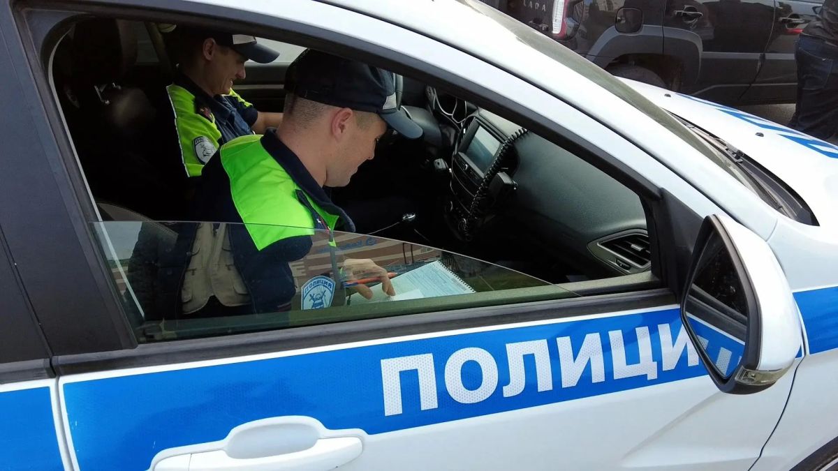 Госавтоинспекция Тольятти провела рейд по тонировке Госавтоинспекция Тольятти провела рейд по тонировке